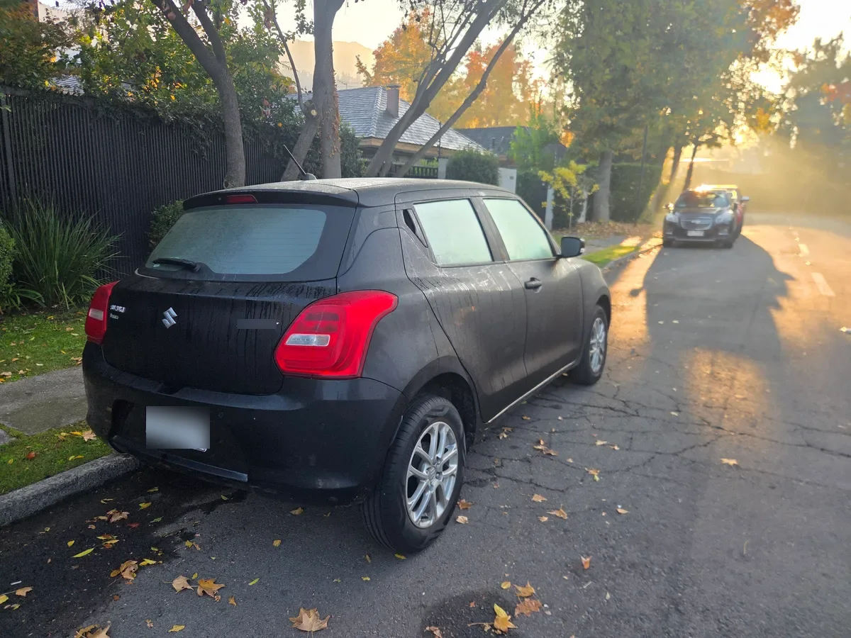 Suzuki Swift 1.2 Gl Mt año 2024