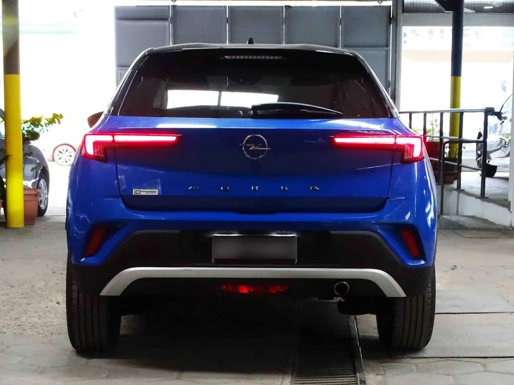 Opel Mokka Elegance año 2023