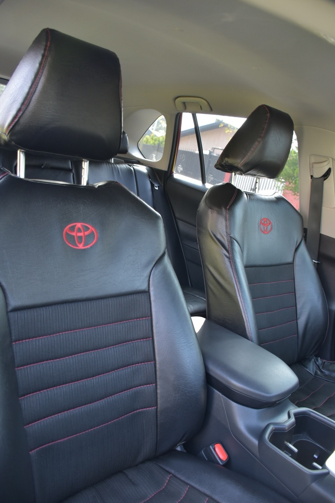 Toyota RAV4 2.0 Le At año 2024