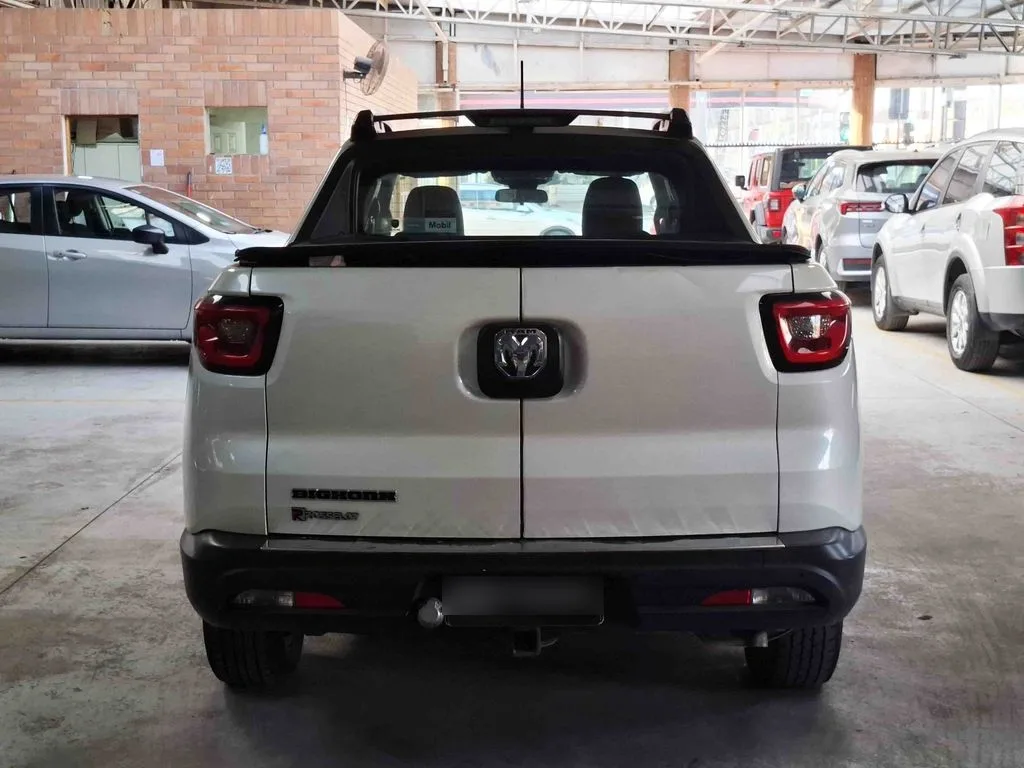 Ram 1000 Big Horn Night Edition año 2022