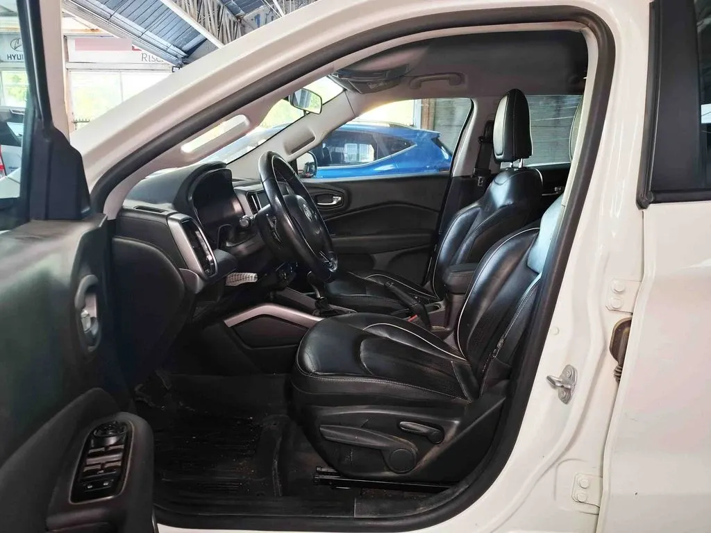 Ram 1000 Big Horn Night Edition año 2022