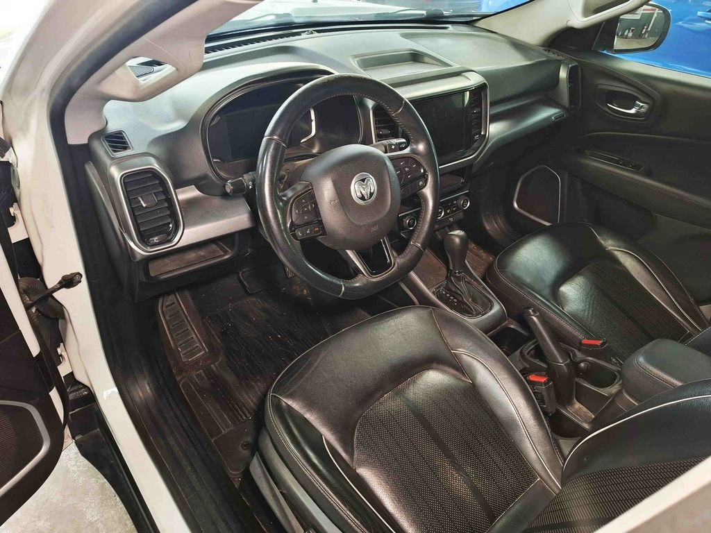 Ram 1000 Big Horn Night Edition año 2022