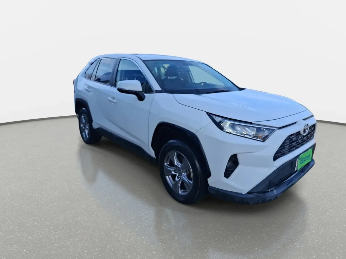 Toyota Rav 4 2.0 Le 4x2 Cvt At 5p año 2022