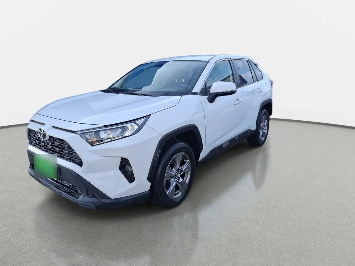 Toyota Rav 4 2.0 Le 4x2 Cvt At 5p año 2022