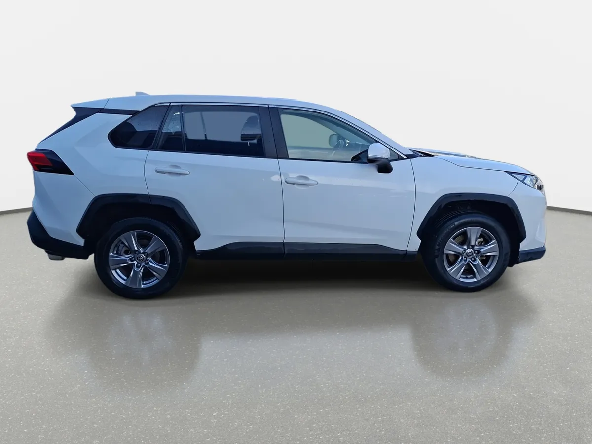 Toyota Rav 4 2.0 Le 4x2 Cvt At 5p año 2022