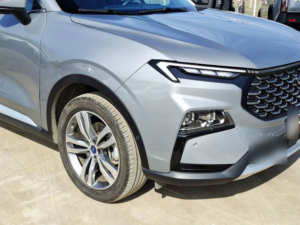 Ford Territory Titanium año 2024