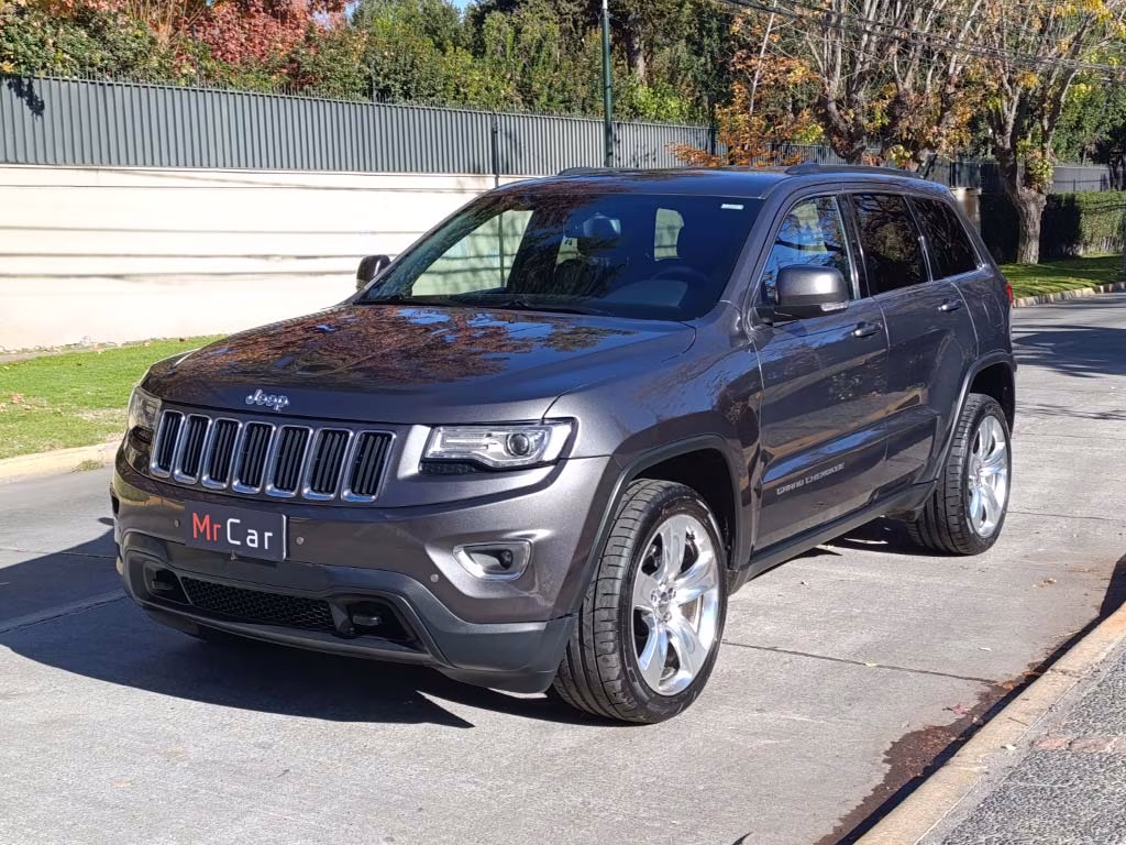 Jeep Grand Cherokee Laredo año 2014