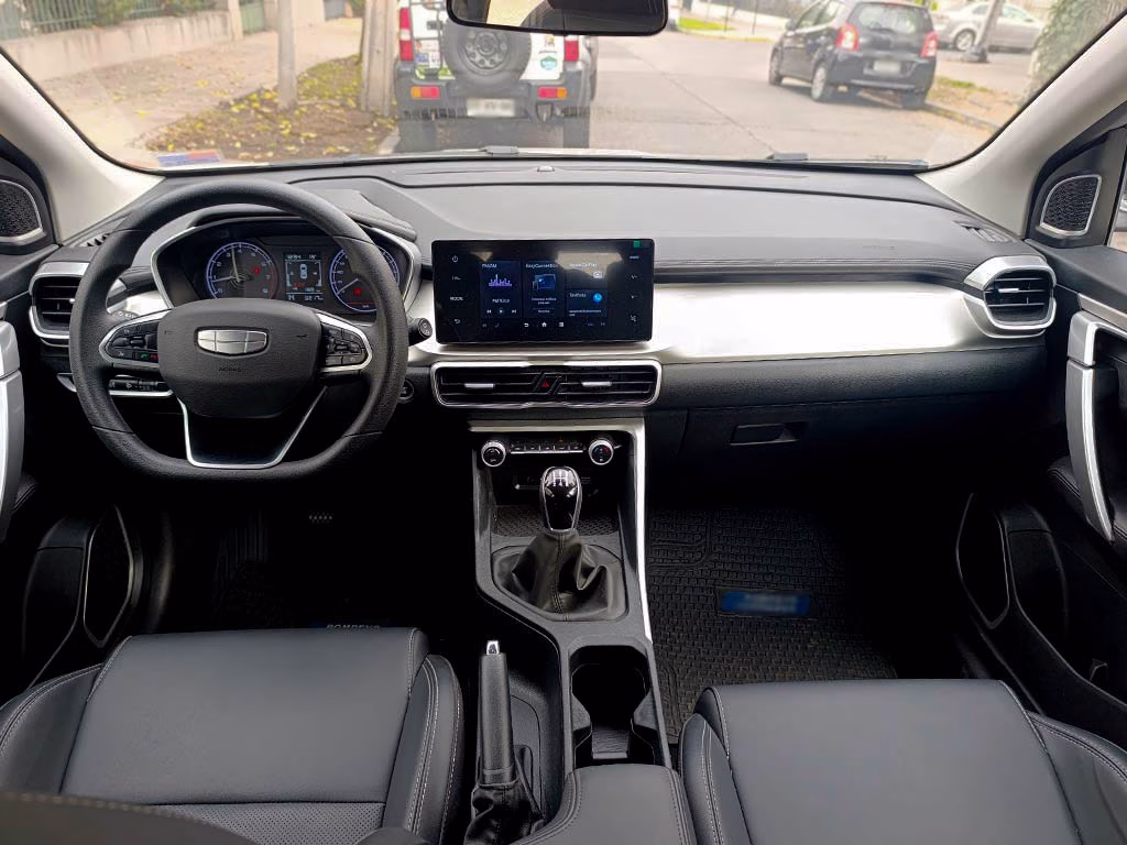 Geely Coolray Lite año 2026
