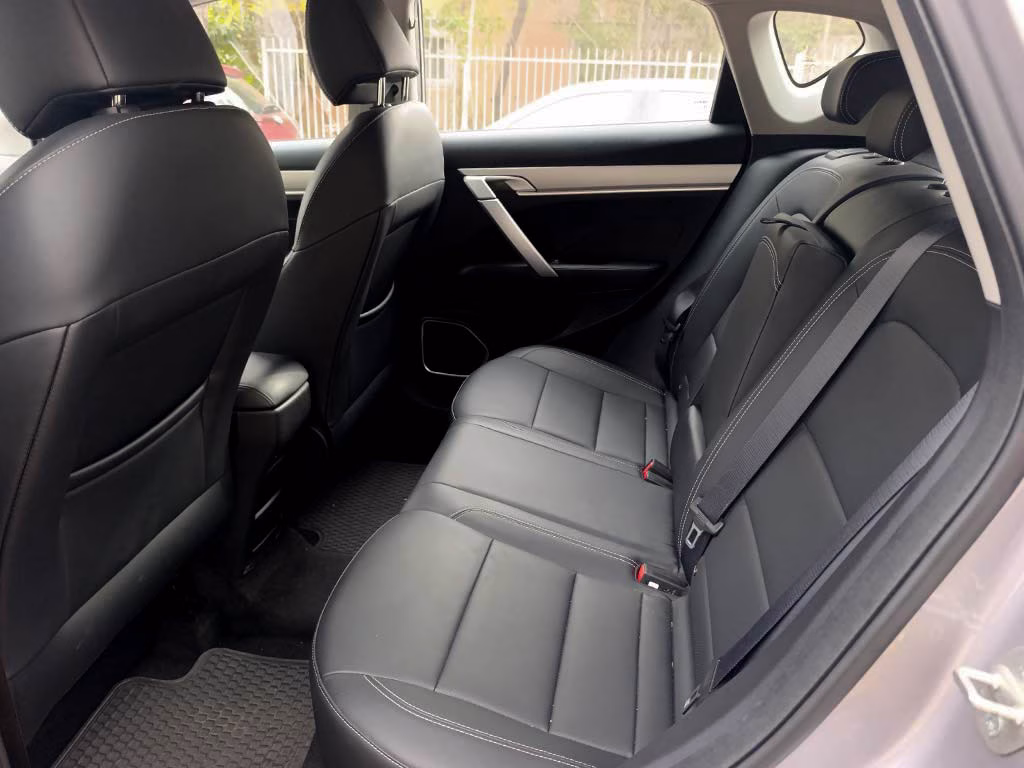 Geely Coolray Lite año 2026