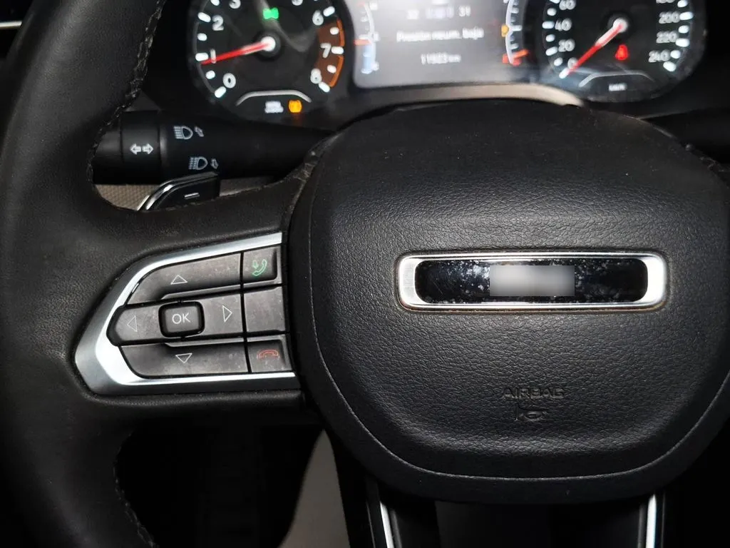 Jeep Compass Longitud año 2025