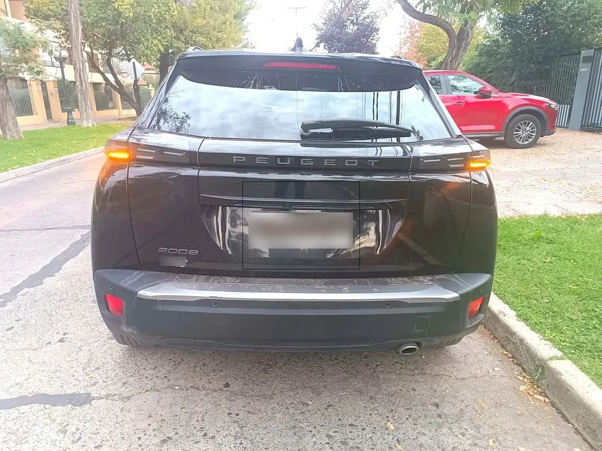 Peugeot 2008 1.5 Allure Pack Bluehdi 130 At Diesel año 2024