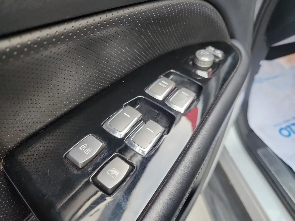 Ssangyong Rexton 2.2t Glx Diesel 4x4 6ab 8at 5p año 2023