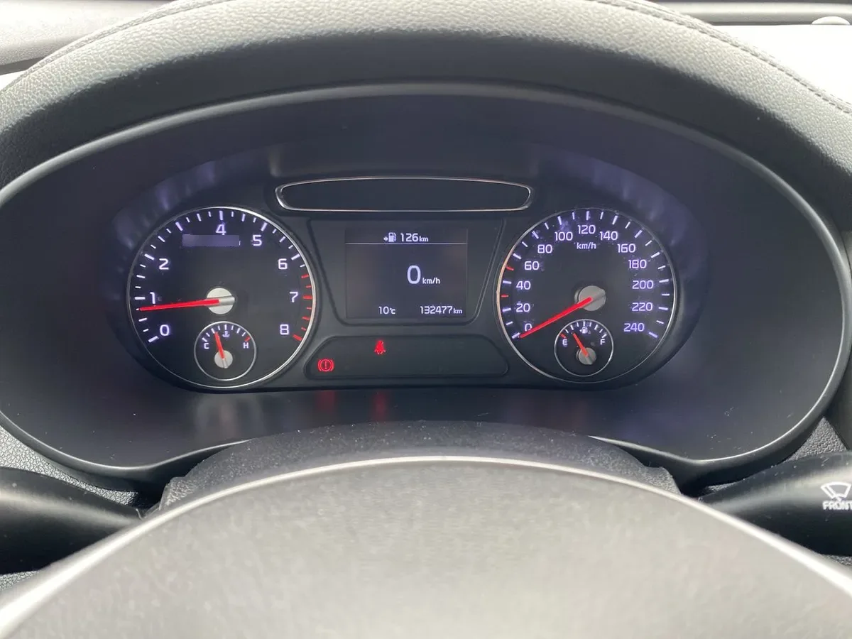 Kia Sorento 2.4 Ex 2wd Mt 5p año 2019
