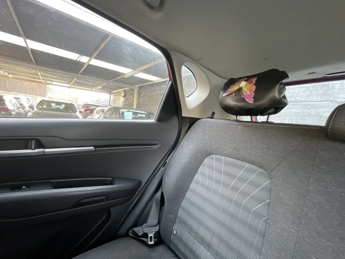 Kia Sonet 1.5 Ex 4x2 6mt 5p año 2021