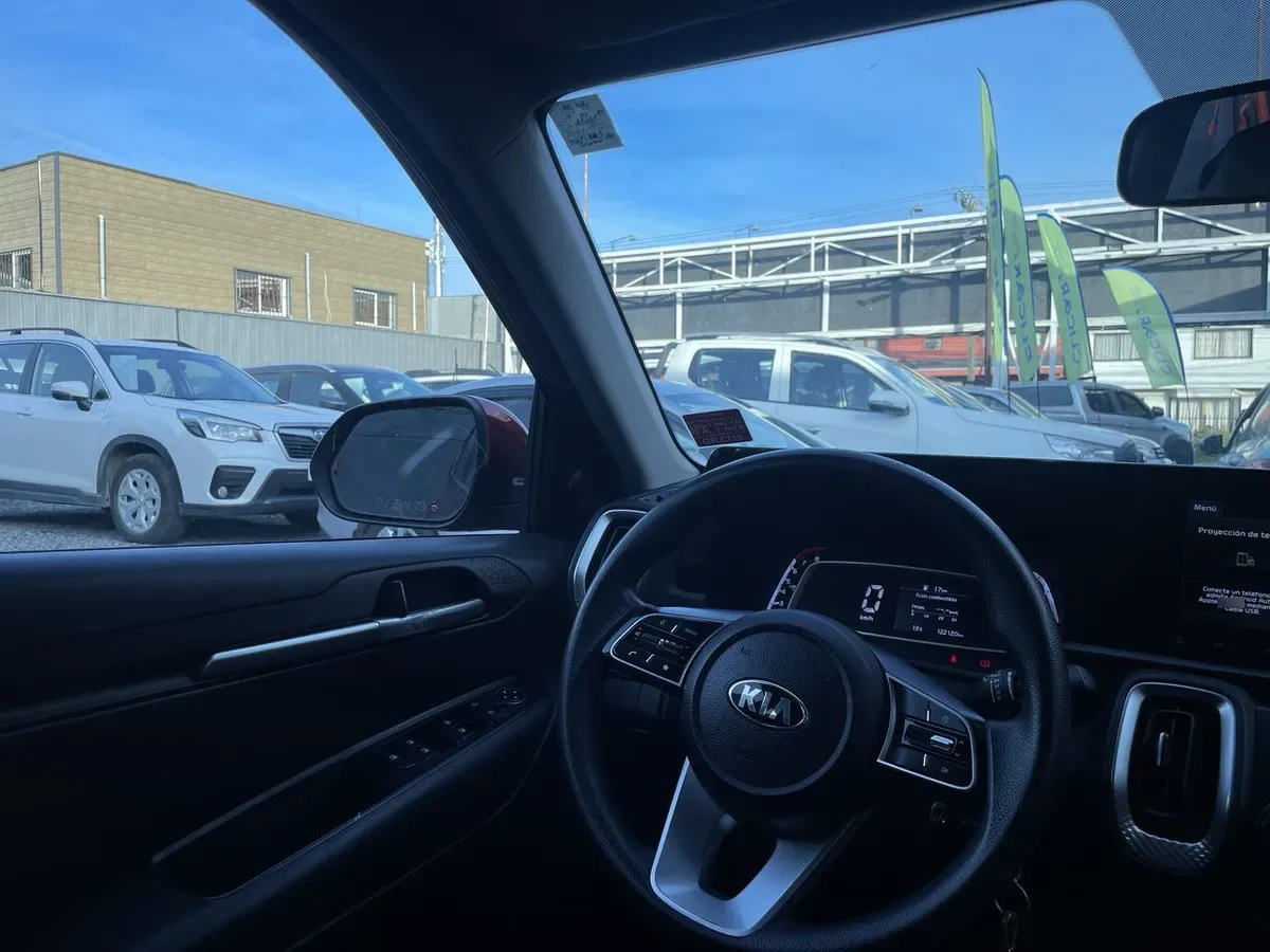 Kia Sonet 1.5 Ex 4x2 6mt 5p año 2021