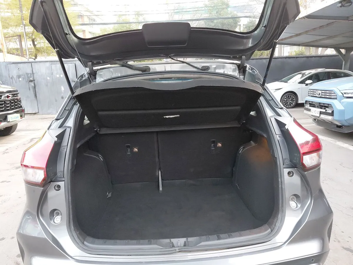 Nissan Kicks 1.6 Advance 4x2 Cvt At 5p año 2023