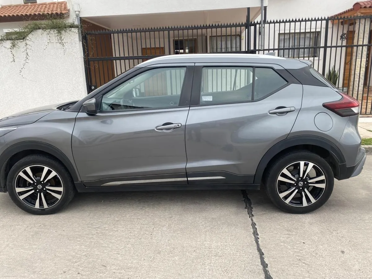 NISSAN KICKS 1.6 Sense Mt año 2021