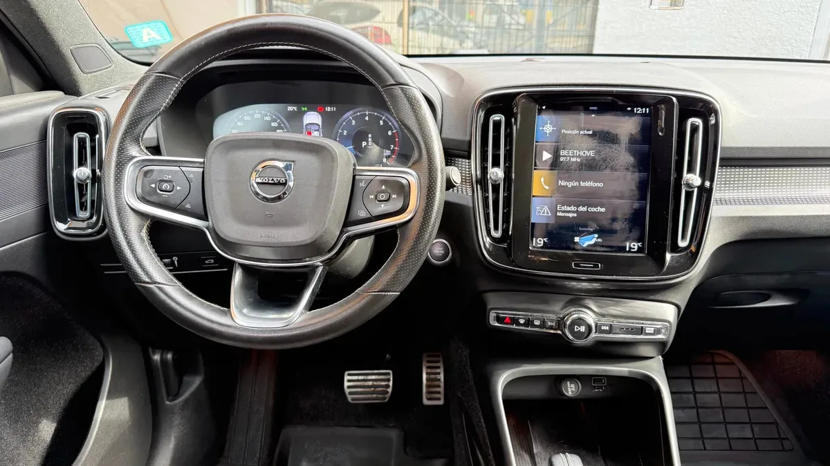 Volvo Xc40 2.0 T4 R-Design Auto año 2021