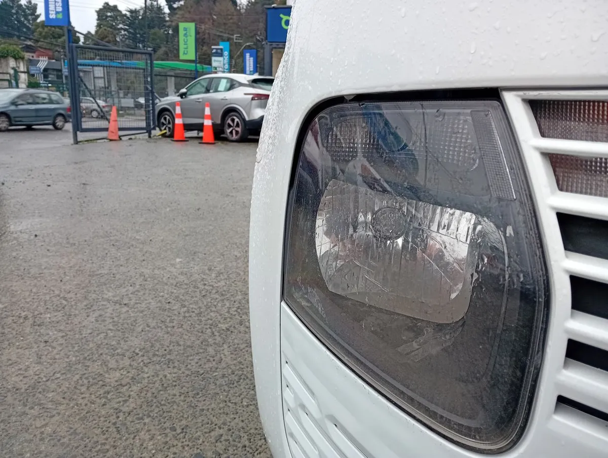 Hyundai Staria 2.2 Us4 Mb Crdi Diesel 2wd 9p At 5p año 2023