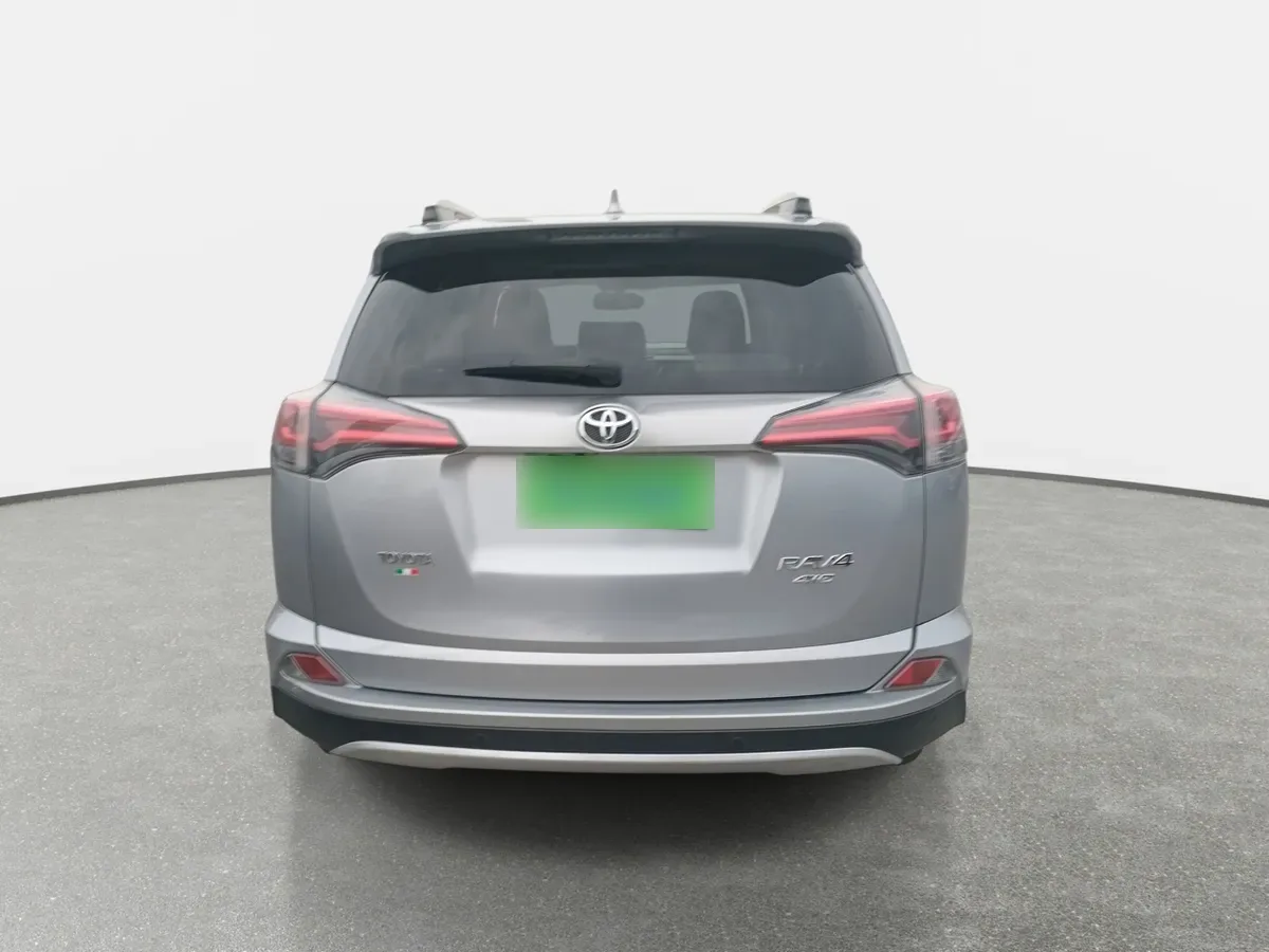 Toyota Rav 4 2.5 Adventure 4x4 At 5p año 2019