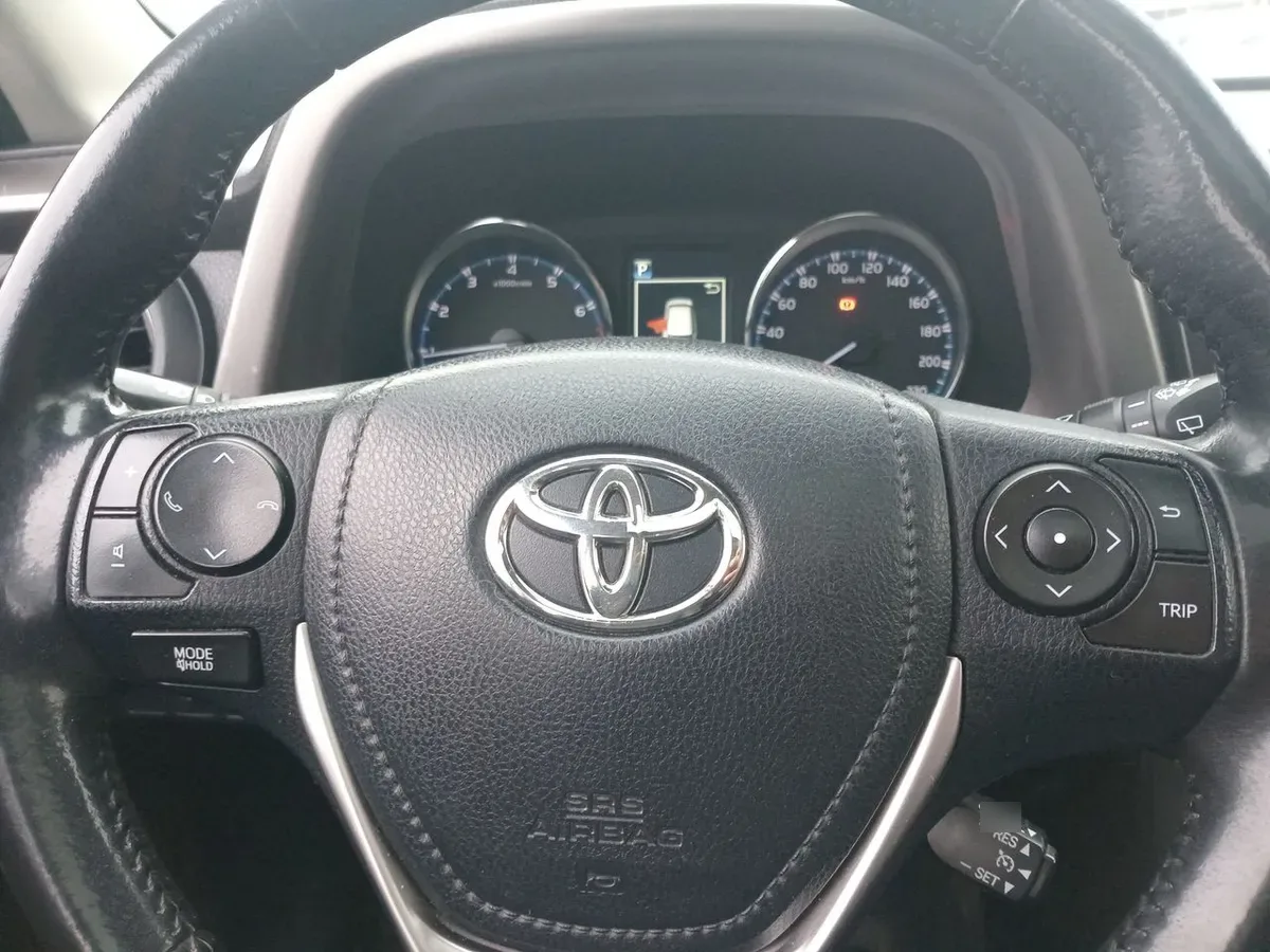 Toyota Rav 4 2.5 Adventure 4x4 At 5p año 2019