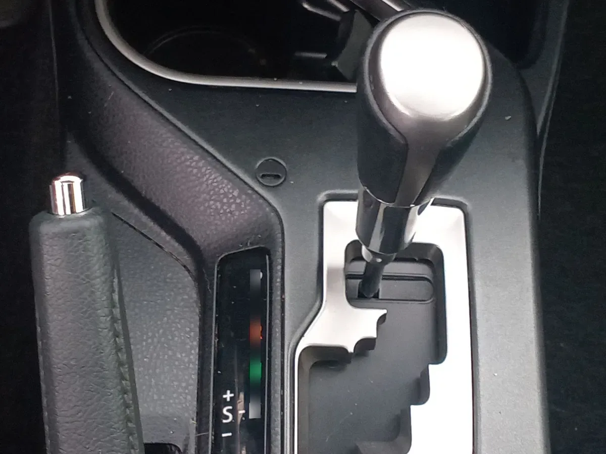 Toyota Rav 4 2.5 Adventure 4x4 At 5p año 2019
