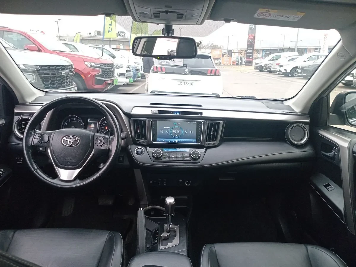 Toyota Rav 4 2.5 Adventure 4x4 At 5p año 2019