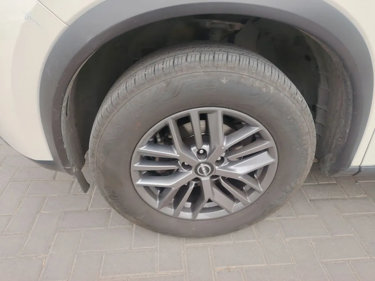 Nissan X-Trail 2.5 Sense Mc 4x2 2row Cvt At 5p año 2023