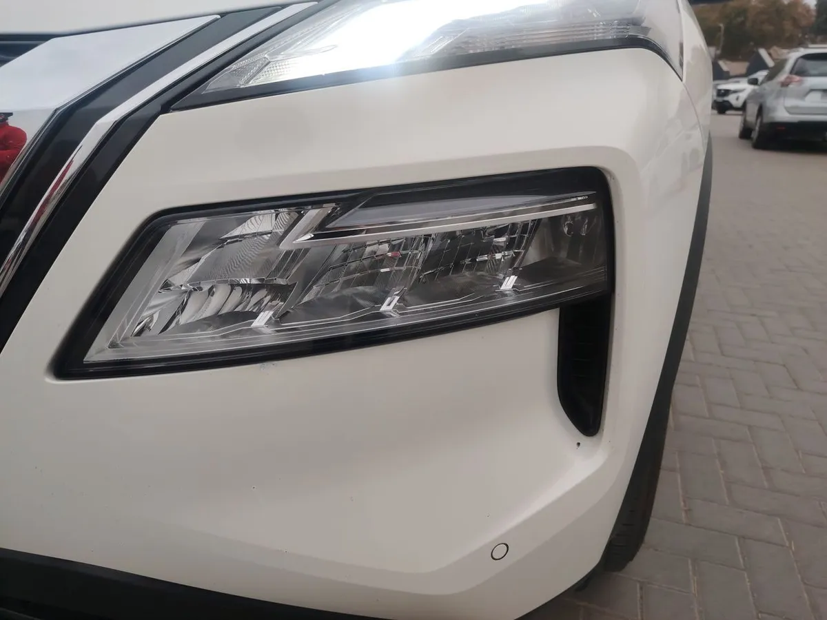 Nissan X-Trail 2.5 Sense Mc 4x2 2row Cvt At 5p año 2023