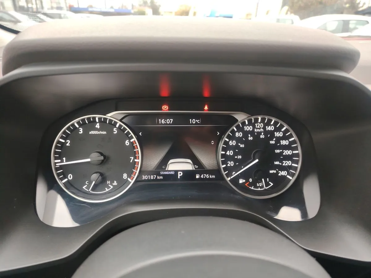 Nissan X-Trail 2.5 Sense Mc 4x2 2row Cvt At 5p año 2023