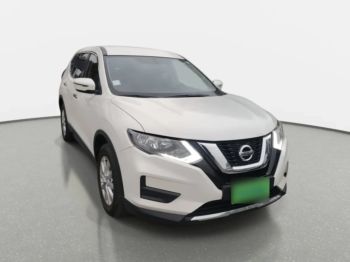 Nissan X-Trail 2.5 Sense Mc 4x2 Cvt At 5p año 2022