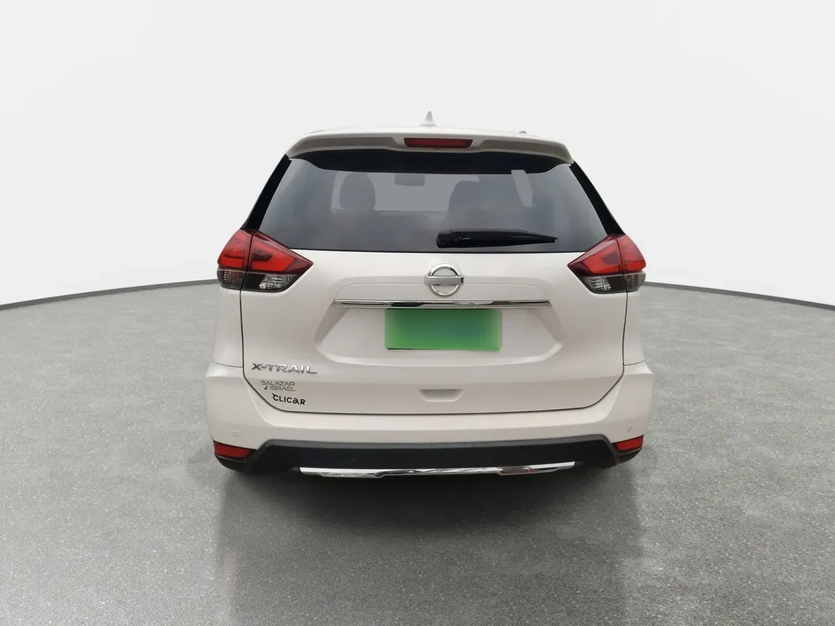 Nissan X-Trail 2.5 Sense Mc 4x2 Cvt At 5p año 2022