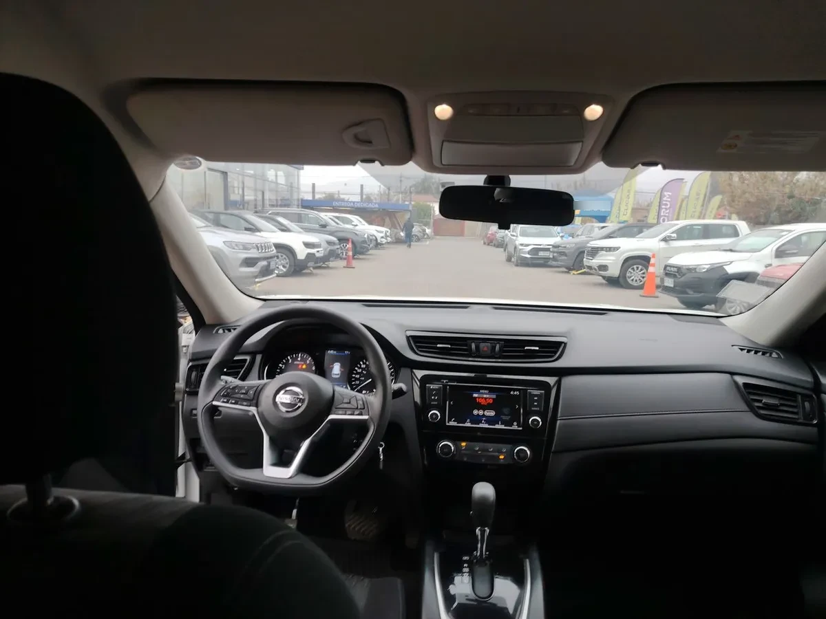 Nissan X-Trail 2.5 Sense Mc 4x2 Cvt At 5p año 2022