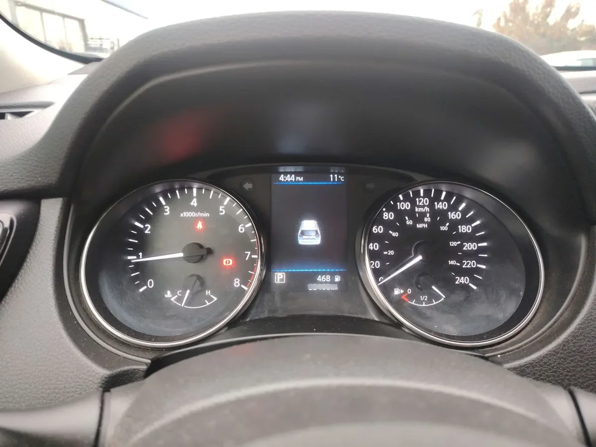 Nissan X-Trail 2.5 Sense Mc 4x2 Cvt At 5p año 2022