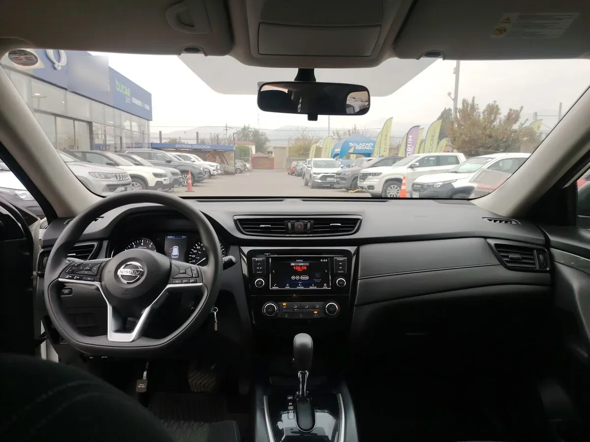 Nissan X-Trail 2.5 Sense Mc 4x2 Cvt At 5p año 2022