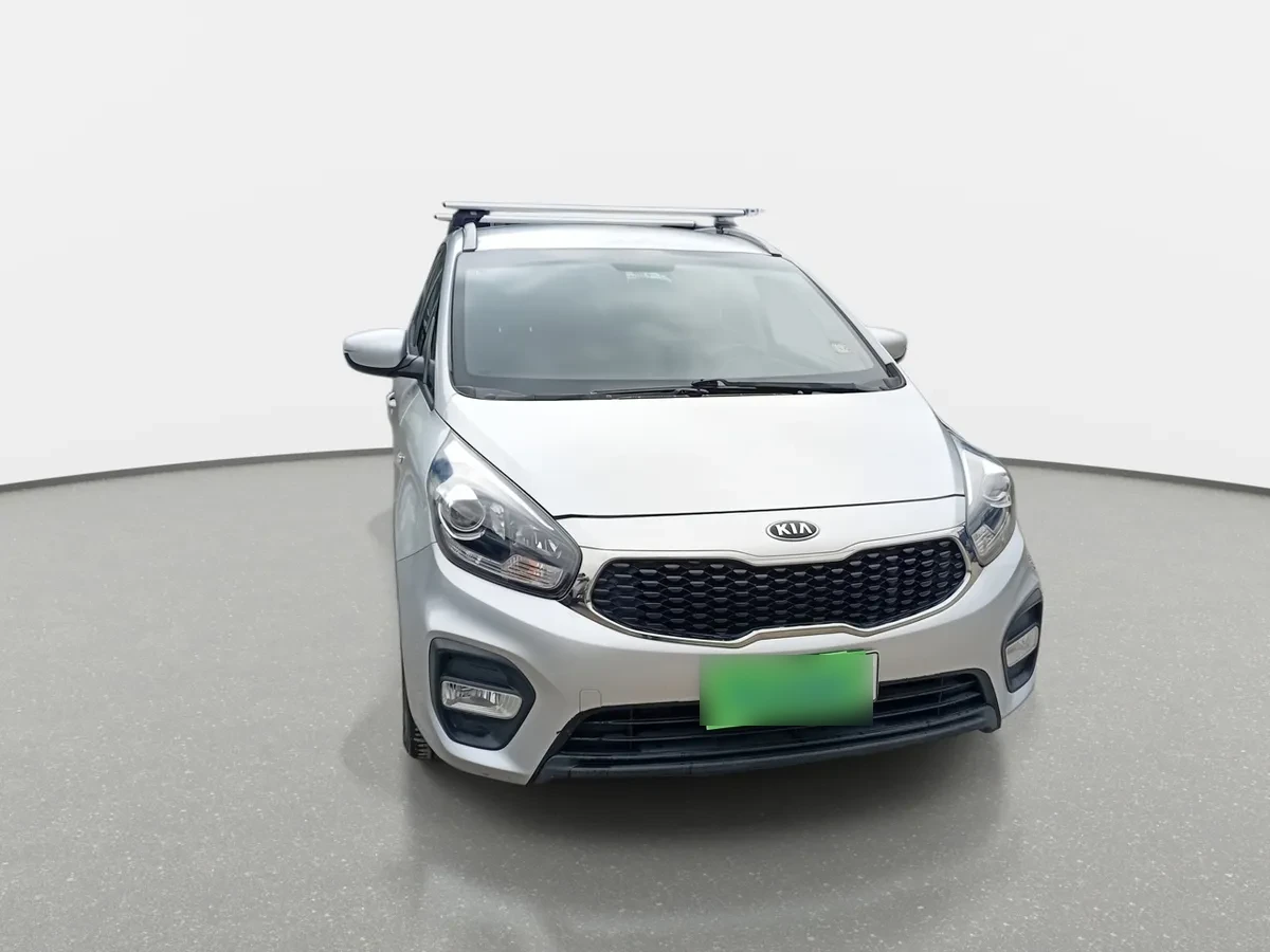 Kia Carens 2.0 Ex Full 4x2 6at 5p año 2018