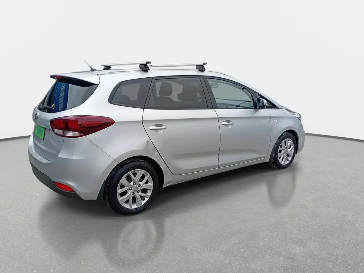 Kia Carens 2.0 Ex Full 4x2 6at 5p año 2018