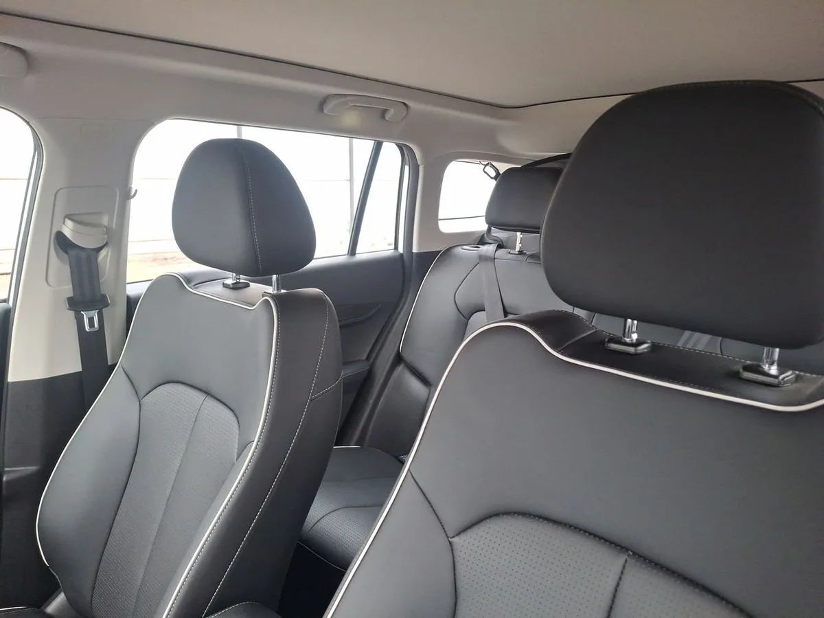 Jaecoo Jaecoo5 1.5t Summit Fwd Cvt9 At 5p año 2026
