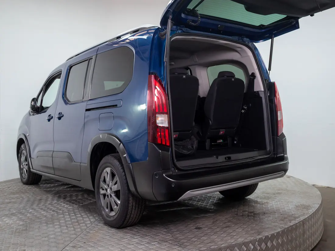 Peugeot Rifter Rifter 1.5 Allure Bluehdi 130 At Diesel año 2022