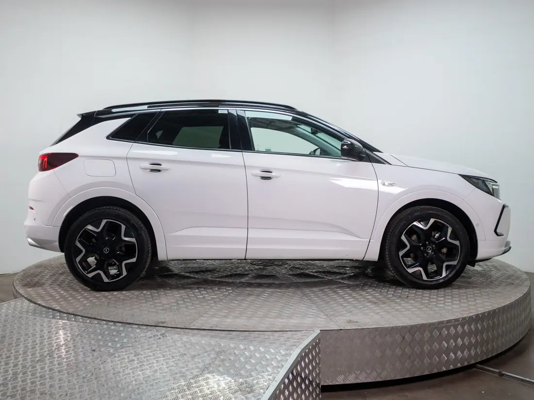 Opel New Grandland Grandland 1.2t Ultimate At año 2024