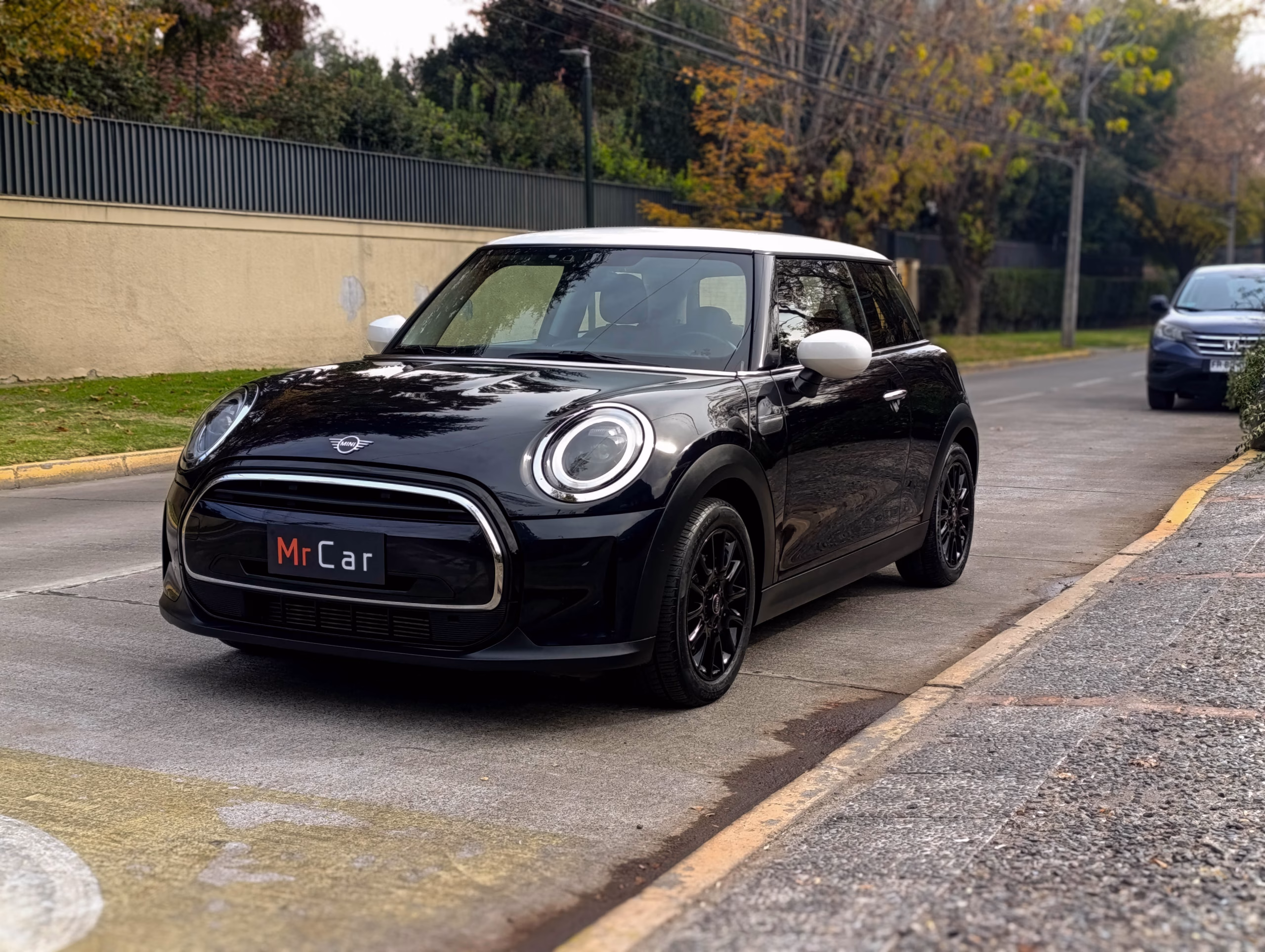 Mini Cooper Essential año 2023