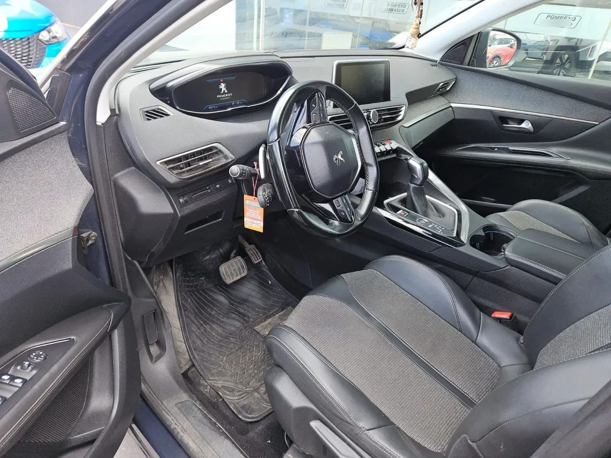 PEUGEOT 3008 1.5 Active Pack Bluehdi 130 Mt Diesel año 2021