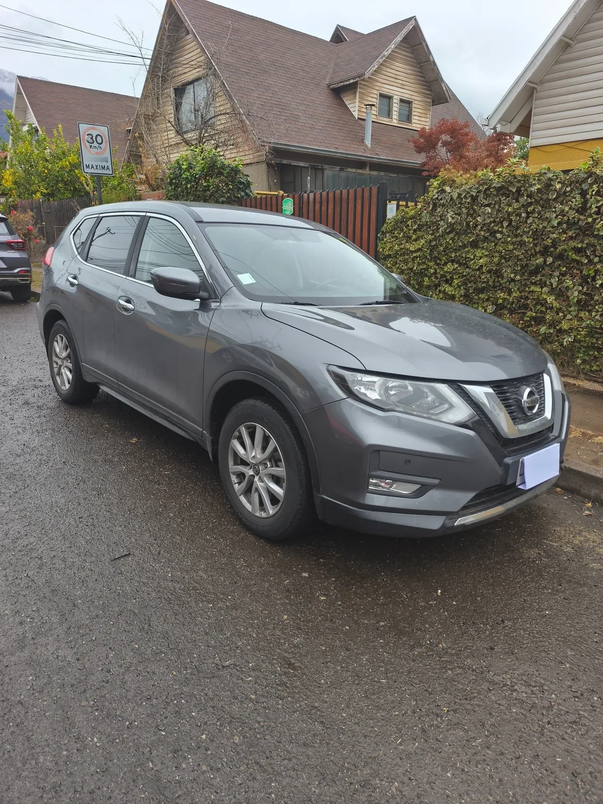 Nissan X-trail 2.5 Sense Cvt 2f At 4x2 año 2019