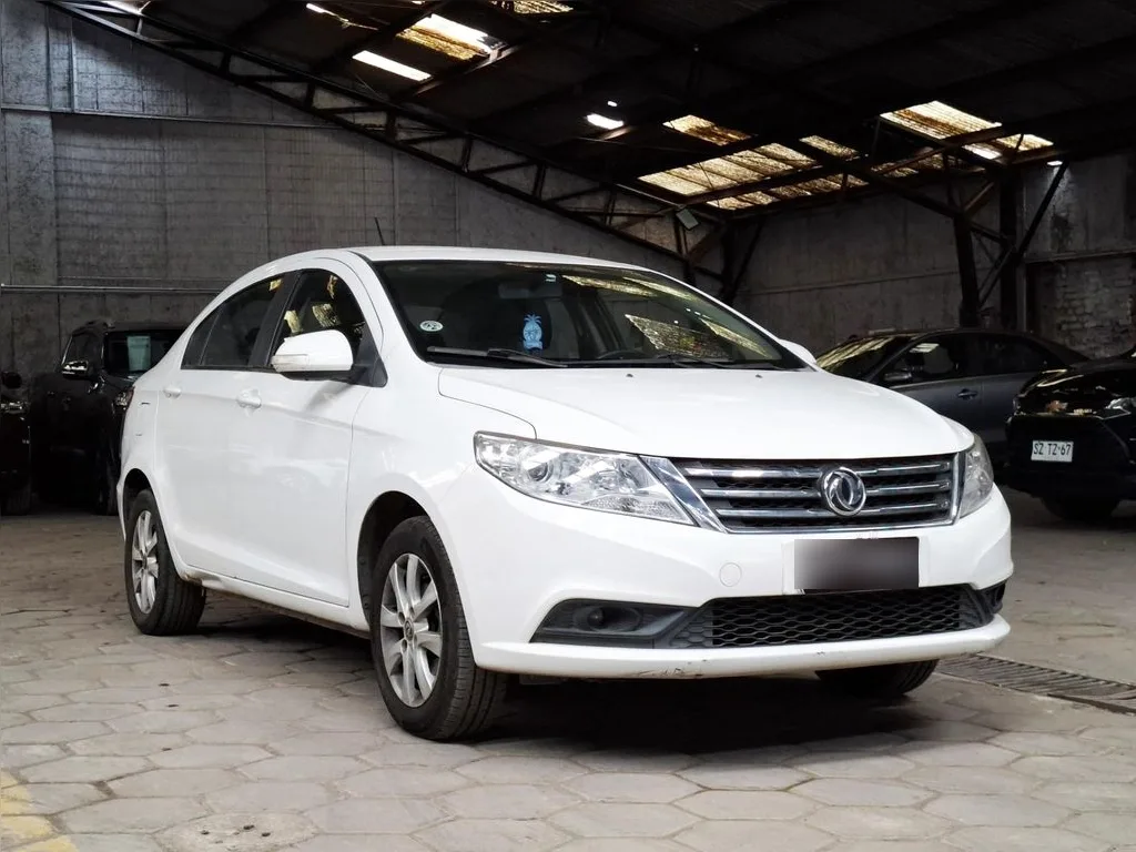 Dongfeng A30 Elegant año 2018