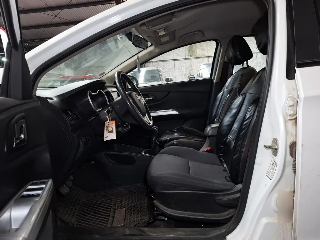 Dongfeng A30 Elegant año 2018