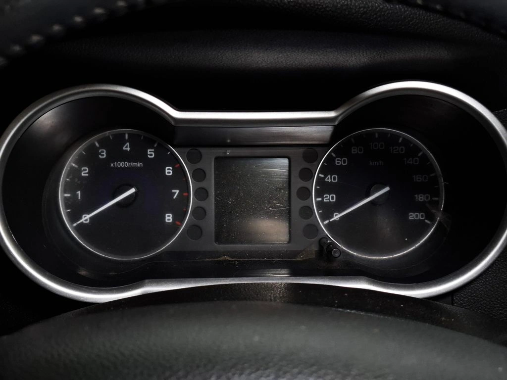 Dongfeng A30 Elegant año 2018