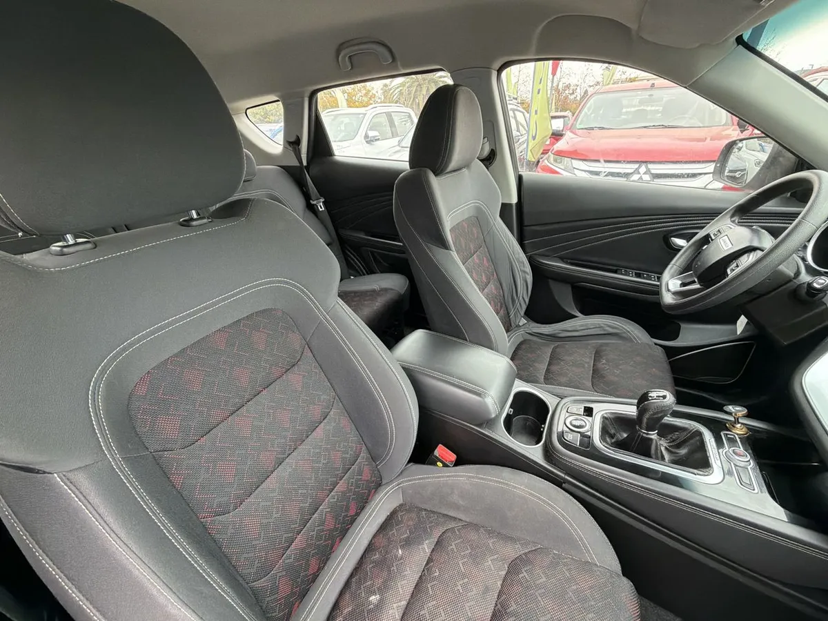 Jetour X70 1.5t Gl Mt 5p año 2022