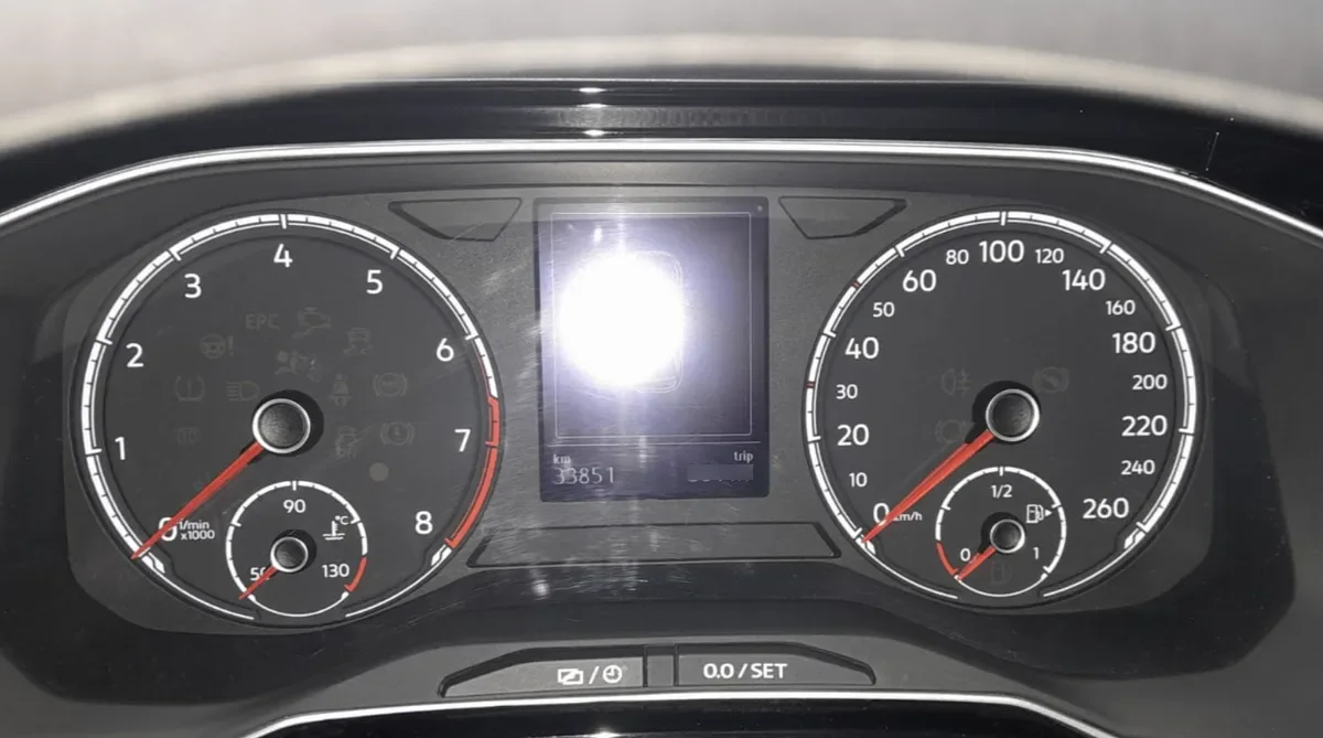 VOLKSWAGEN POLO 1.6 Trendline Mt año 2022