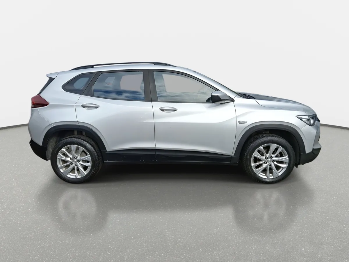 Chevrolet Tracker 1.2t Ltz Fwd At 5p año 2023