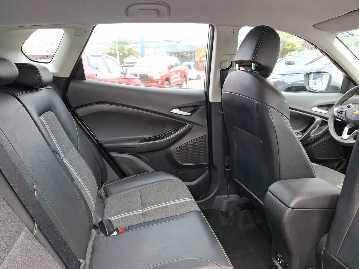 Chevrolet Tracker 1.2t Ltz Fwd At 5p año 2023
